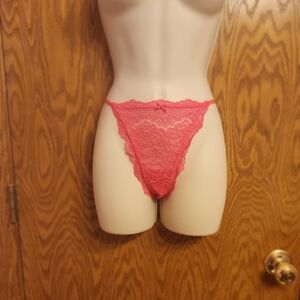 Victoria SecretElegant Lace Brazilan in Coral Sz Med NWT